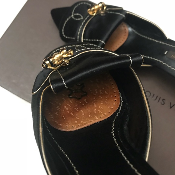 Louis Vuitton bumblebee kitten heels - Picture 7 of 8